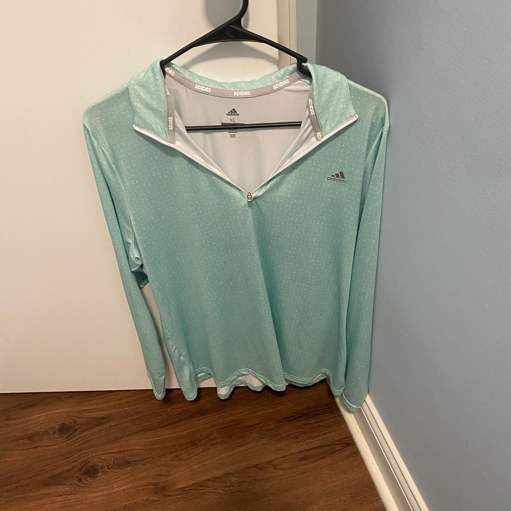 New w/o tags Adidas Half zip pullover